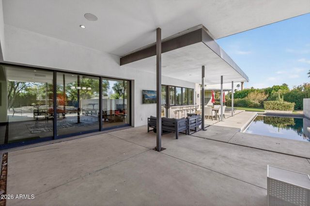 7433 E CHOLLA Lane, Scottsdale, AZ 85250