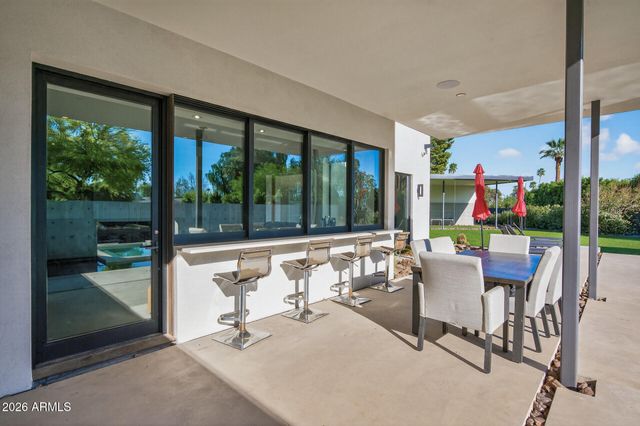 7433 E CHOLLA Lane, Scottsdale, AZ 85250