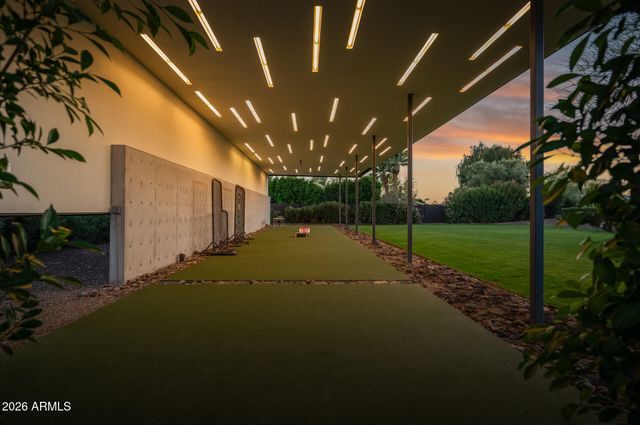 7433 E CHOLLA Lane, Scottsdale, AZ 85250