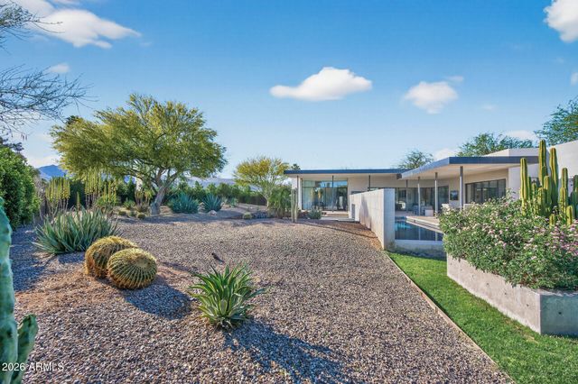 7433 E CHOLLA Lane, Scottsdale, AZ 85250