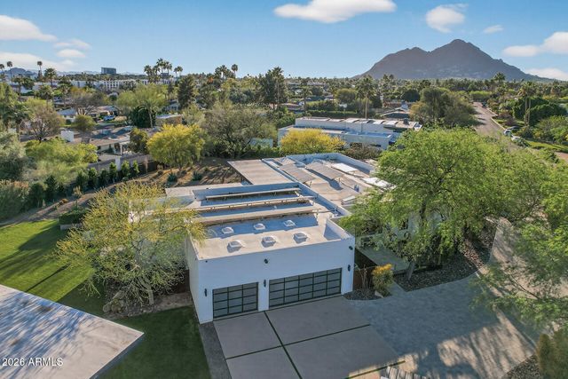 7433 E CHOLLA Lane, Scottsdale, AZ 85250