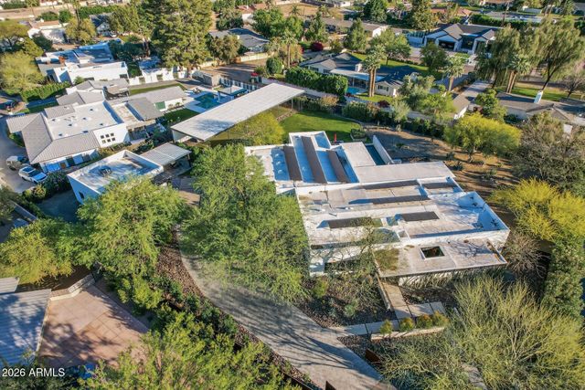 7433 E CHOLLA Lane, Scottsdale, AZ 85250