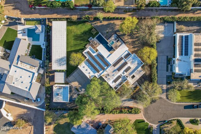 7433 E CHOLLA Lane, Scottsdale, AZ 85250