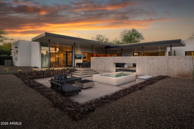 7433 E CHOLLA Lane, Scottsdale, AZ 85250