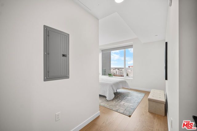 1050 S GRAND Avenue 1303, Los Angeles, CA 90015