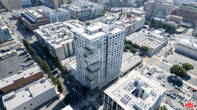 1050 S GRAND Avenue 1303, Los Angeles, CA 90015