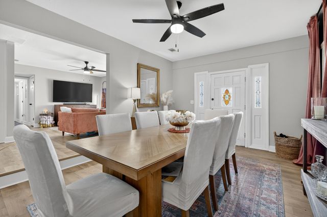 370 Edge Avenue, Valparaiso, FL 32580