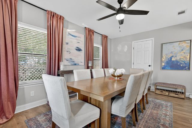 370 Edge Avenue, Valparaiso, FL 32580