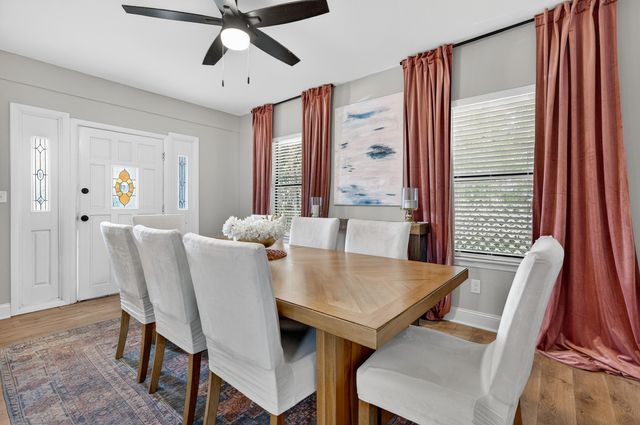 370 Edge Avenue, Valparaiso, FL 32580