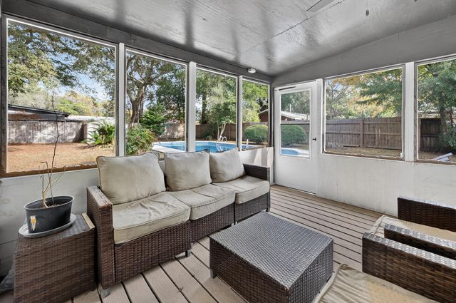 370 Edge Avenue, Valparaiso, FL 32580