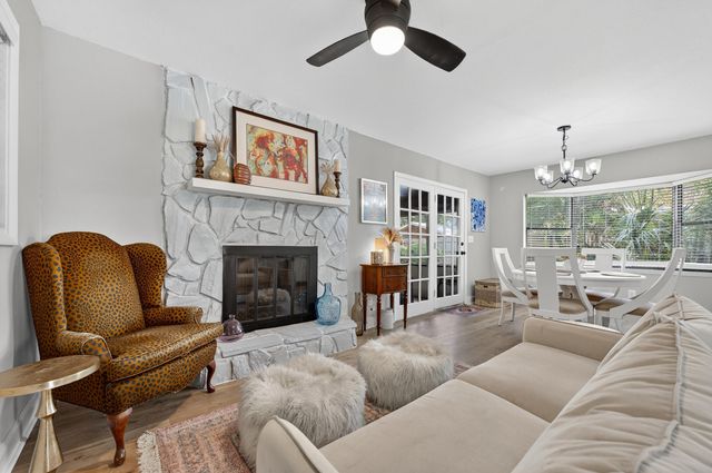 370 Edge Avenue, Valparaiso, FL 32580