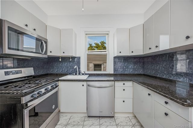 78-12 64th Street, Glendale, NY 11385