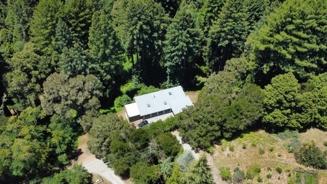 545 Flume Road, Aptos, CA 95003