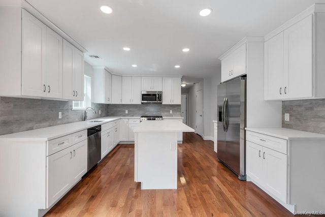 113 CURRANS Road, Middle Island, NY 11953