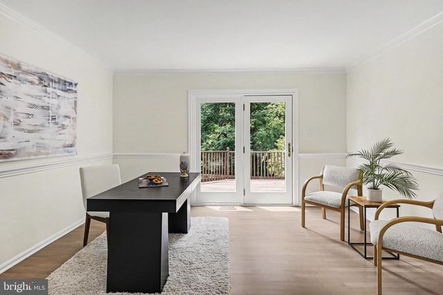 810 AARON CT, Great Falls, VA 22066