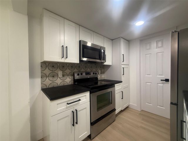 5903 Nancy DR A, Austin, TX 78745