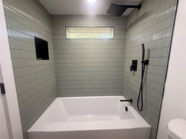 5903 Nancy DR A, Austin, TX 78745