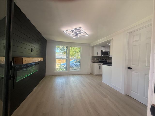 5903 Nancy DR A, Austin, TX 78745