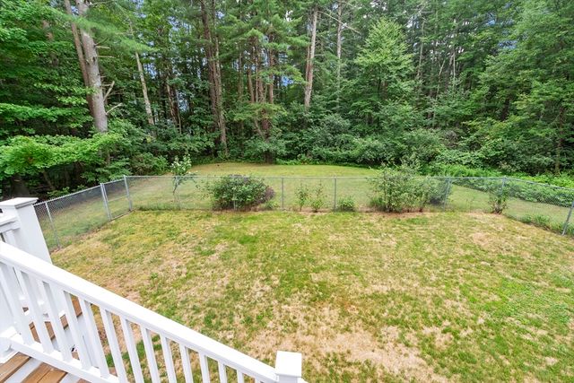 378 Pelham Rd, Dracut, MA 01826