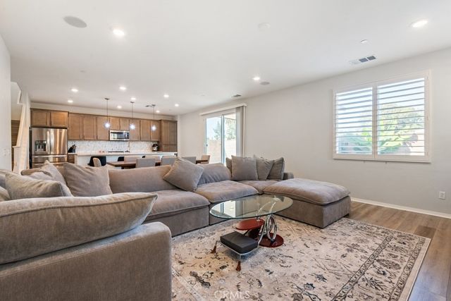 6767 Rowen Way, Riverside, CA 92504