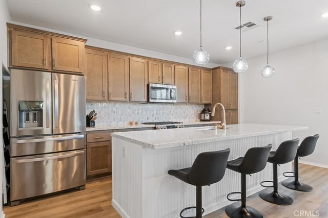6767 Rowen Way, Riverside, CA 92504