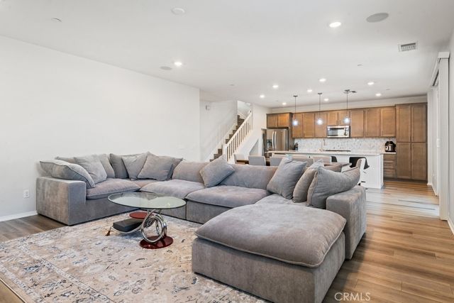 6767 Rowen Way, Riverside, CA 92504