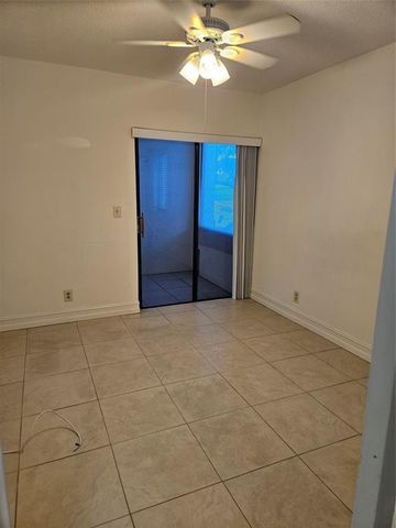 5583 Courtyard Drive 5583, Margate, FL 33063