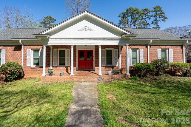 1516 Edinburg Drive, Gastonia, NC 28054