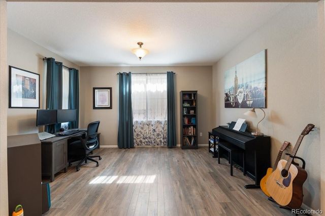 8480 Arapahoe Peak Street, Littleton, CO 80125