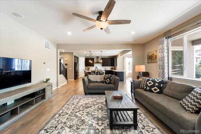 8480 Arapahoe Peak Street, Littleton, CO 80125
