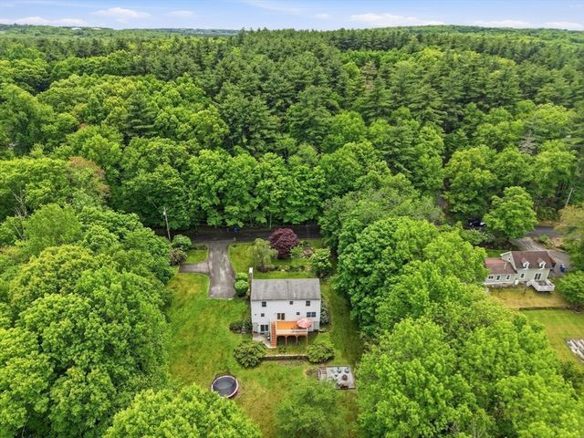 28 Lincoln St, Hopkinton, MA 01748