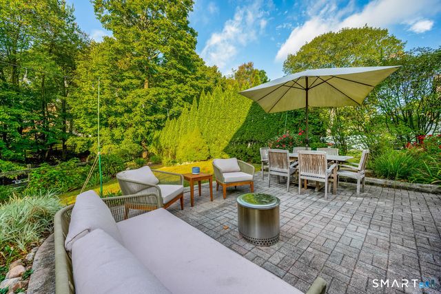 6 Park Lane, Darien, CT 06820