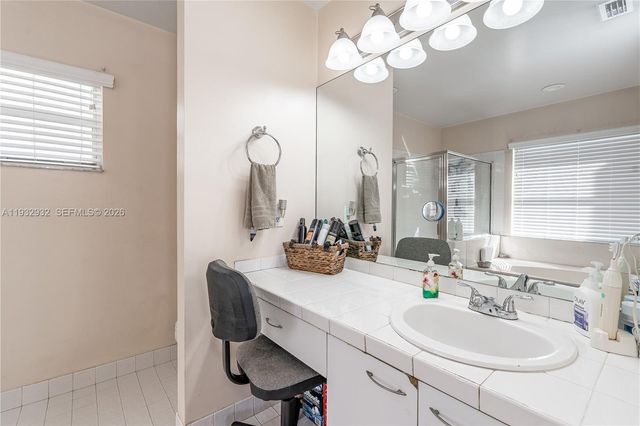 881 SW 126th Way, Davie, FL 33325