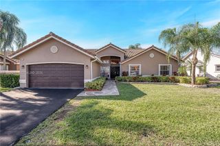 881 SW 126th Way, Davie, FL 33325