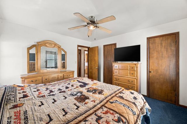 1614 6th Street S, Fargo, ND 58103