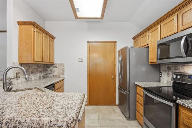 2810 SE 27th Circle, Choctaw, OK 73020