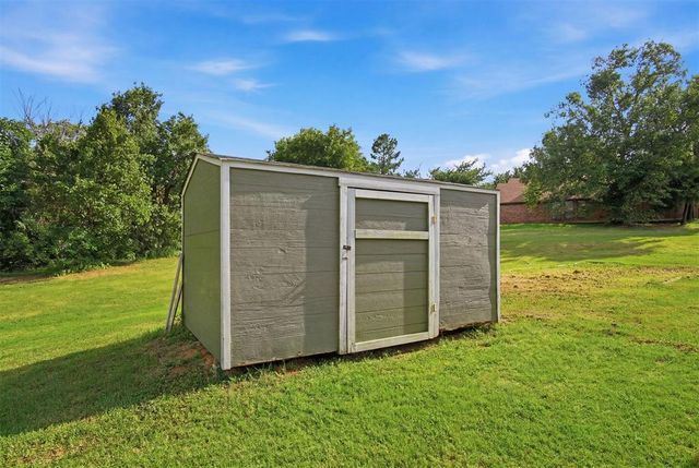2810 SE 27th Circle, Choctaw, OK 73020