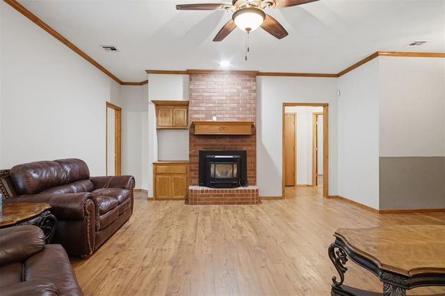 2810 SE 27th Circle, Choctaw, OK 73020