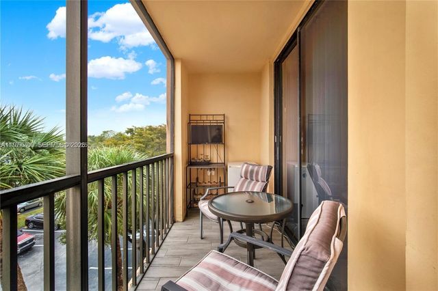 8730 SW 133rd Ave Rd 417, Miami, FL 33183