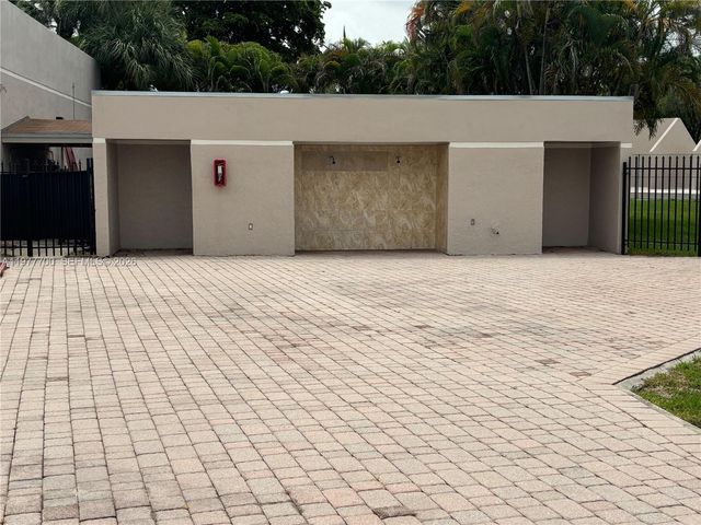 8730 SW 133rd Ave Rd 417, Miami, FL 33183