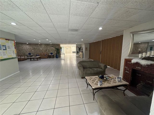 8730 SW 133rd Ave Rd 417, Miami, FL 33183