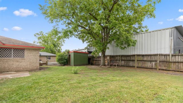 7343 Camino Real Street, Baytown, TX 77521