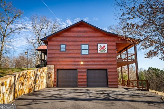 196 S Williamstown Ridge, Mineral Bluff, GA 30559