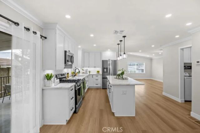 14044 Lake Crest 77, La Mirada, CA 90638