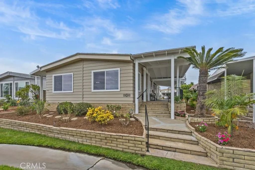 14044 Lake Crest 77, La Mirada, CA 90638