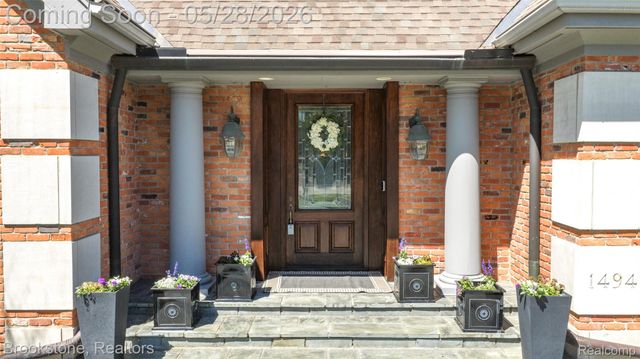 1494 HIGHPOINT, Oakland Charter Township, MI 48306