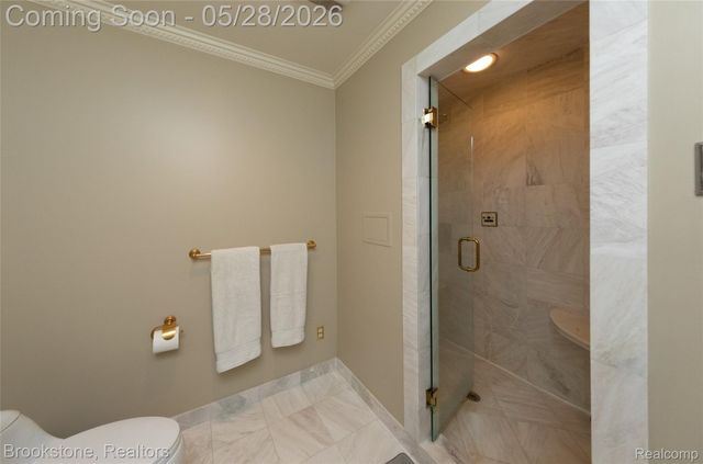 1494 HIGHPOINT, Oakland Charter Township, MI 48306