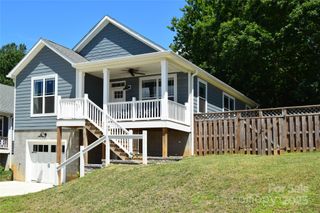 1102 Blueview Drive, Black Mountain, NC 28711