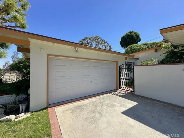 42 Rollingwood Drive, Rolling Hills Estates, CA 90274
