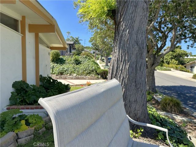 42 Rollingwood Drive, Rolling Hills Estates, CA 90274